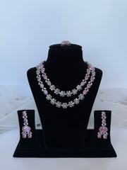 Guneet 2 Chain Set